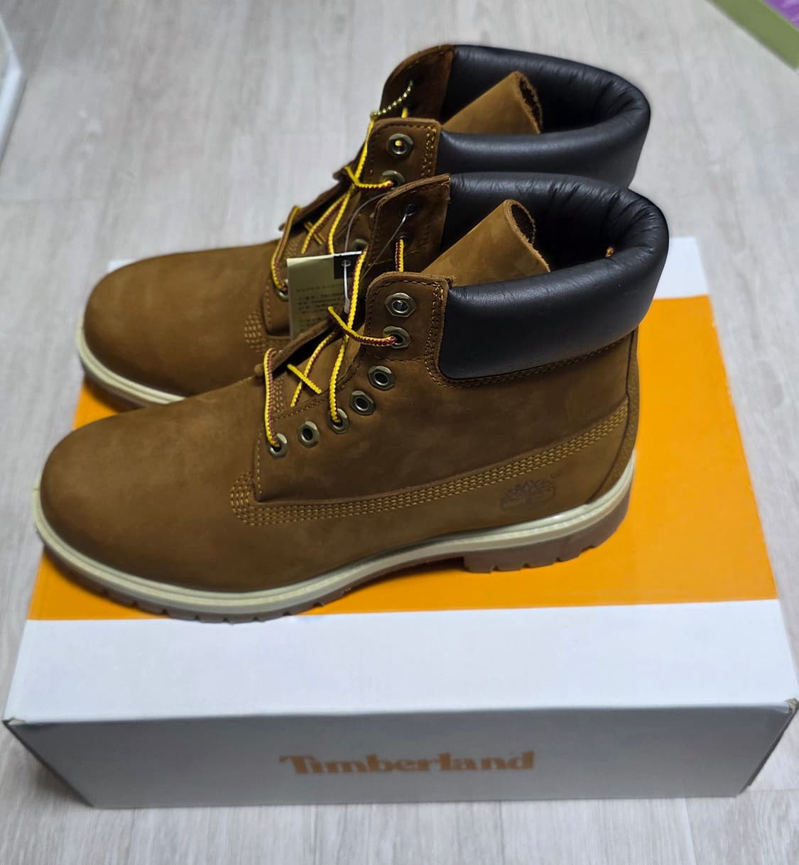 팀버랜드 6인치 워터프루프 다크브라운 부츠(265~270) 상품이미지5