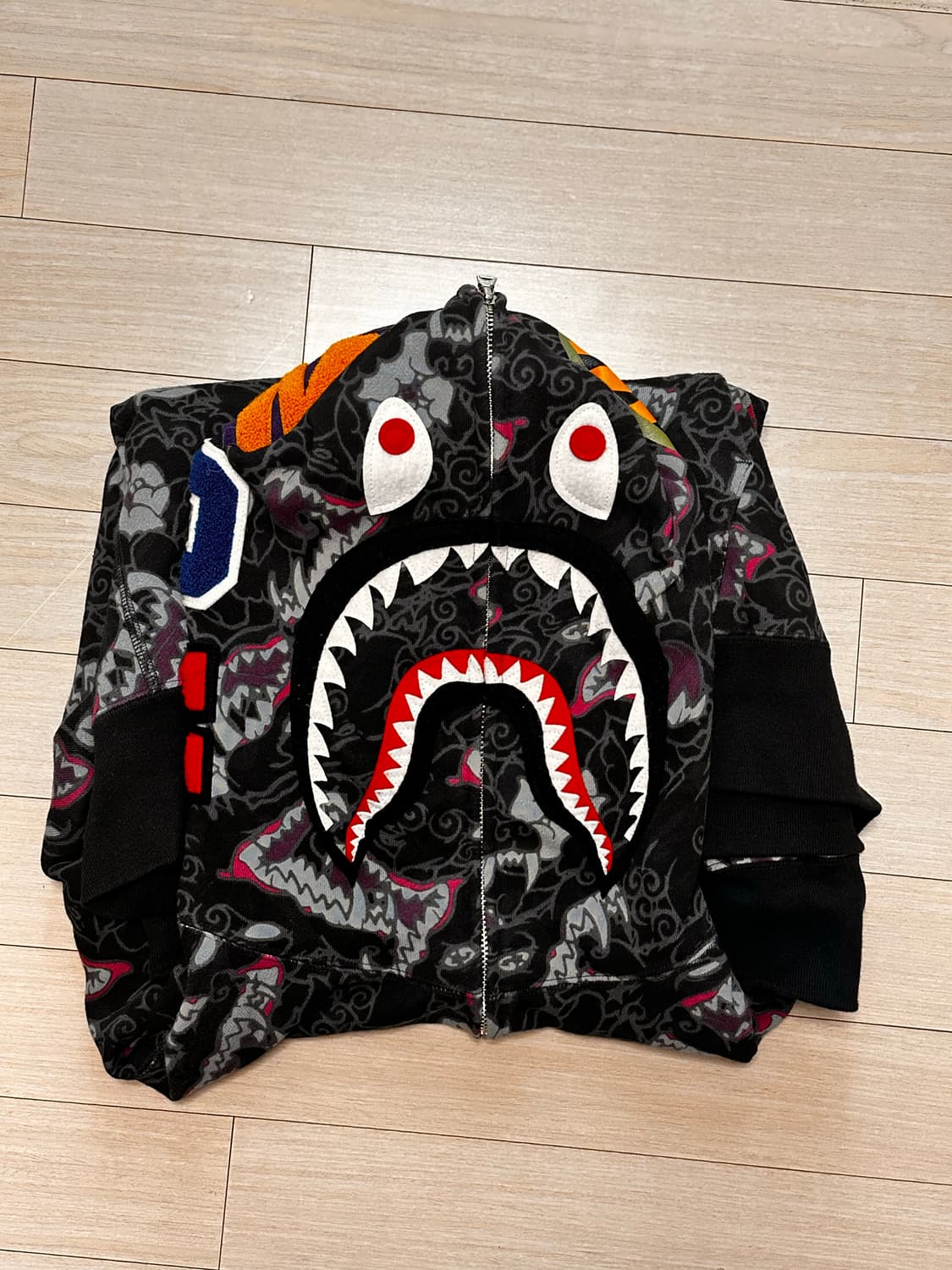 베이프 샤크후드 재패니즈 타투 흑 상품이미지3