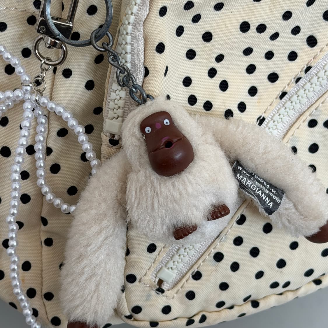 Kipling ivory dot shoulder bag 상품이미지3