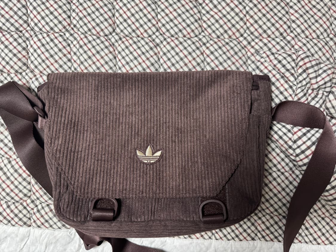 아디다스 코듀로이백 상품이미지1