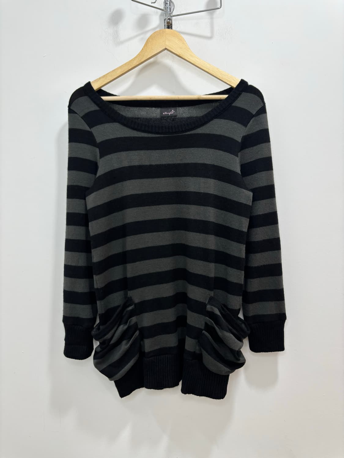 Vassafull 스트라이프 포켓 니트 원피스 상품이미지4