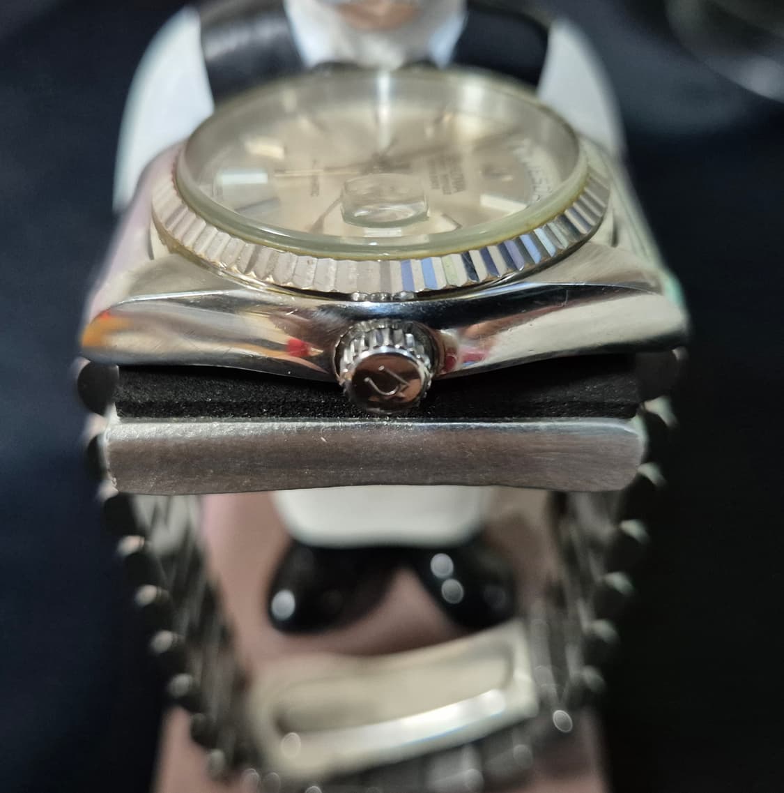 부로바 슈퍼세빌 데이데이트 실버 오트메틱 상품이미지3