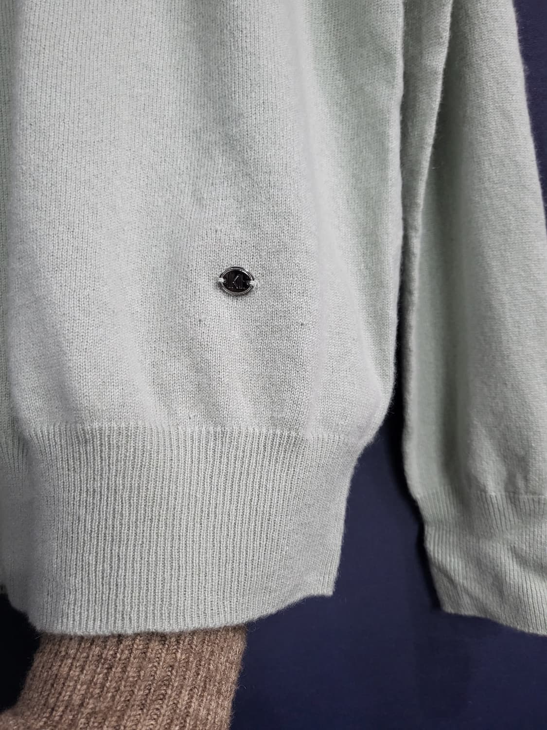 칼라거펠트 캐시미어100% 브이넥(새상품) 상품이미지4