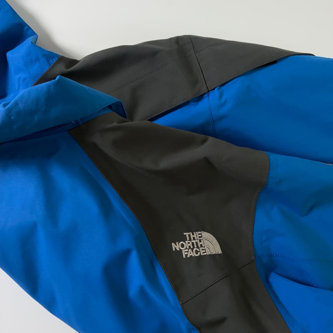 The northface  노스페이스 써밋시리즈 고어텍스 블루 바람막이  상품이미지6