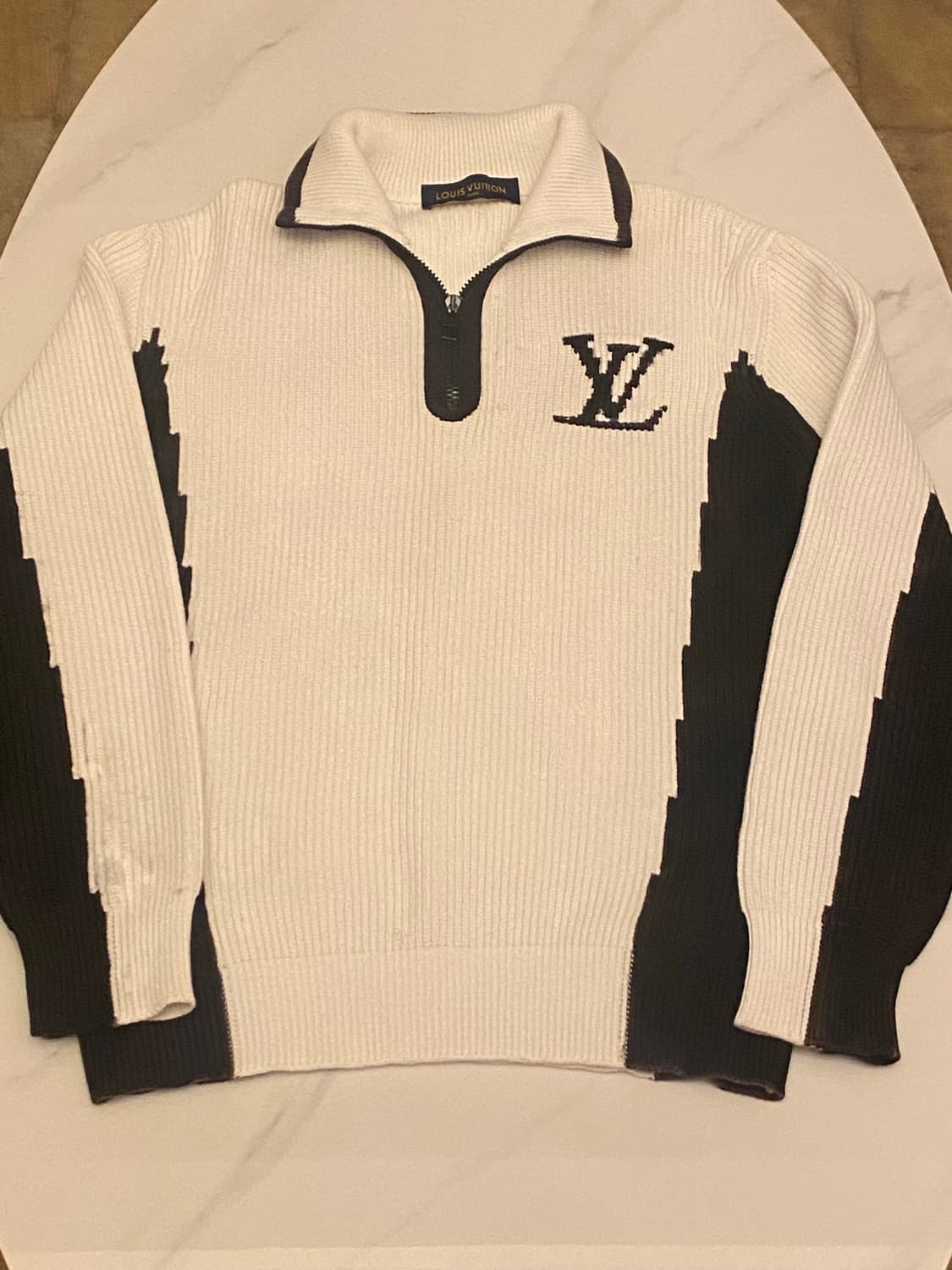 [정품] 루이비통 남성 투톤 하이넥 하프 스웨터 배색니트 M 상품이미지1