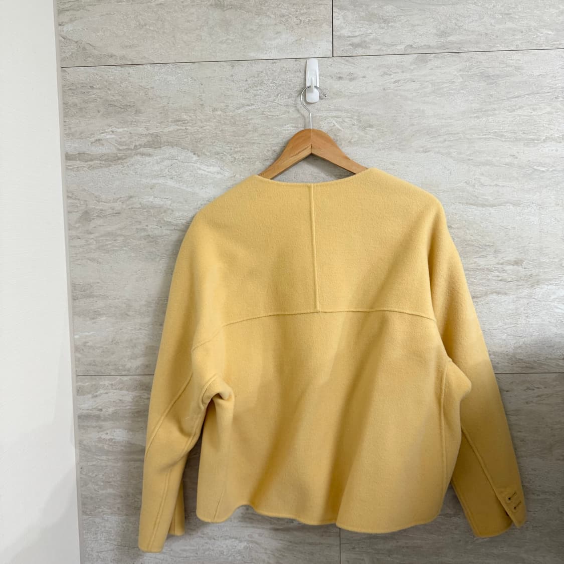 (새상품) 쥬시쥬디 울100 숏코트 상품이미지4