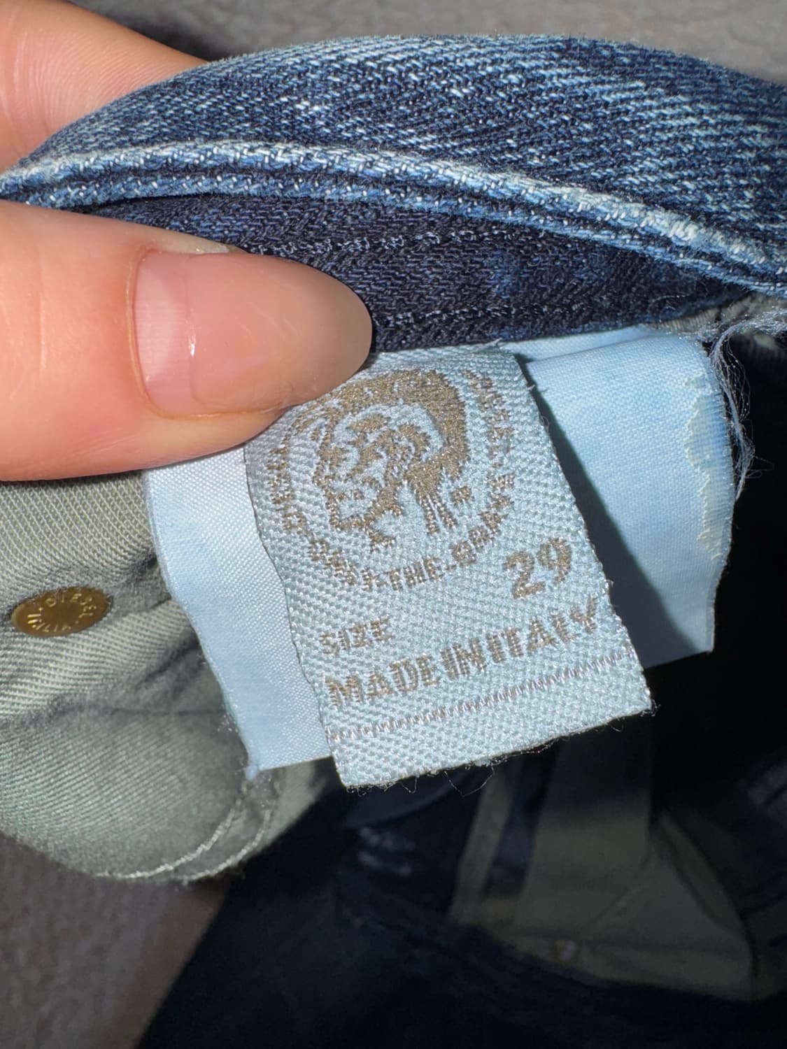 디젤 바이커 워시 00811 데님 팬츠(straight -leg )  상품이미지4