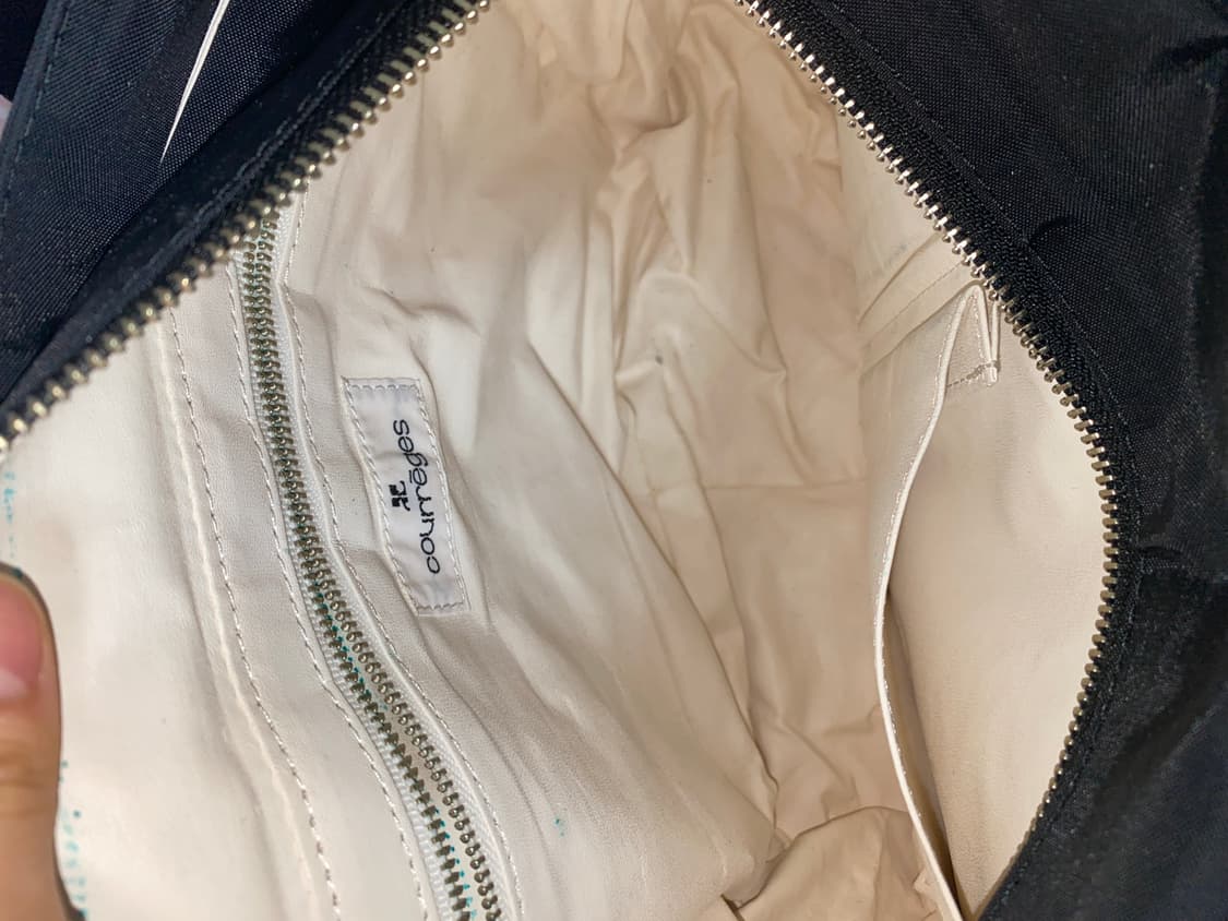 꾸레쥬 나일론 숄더백 상품이미지5