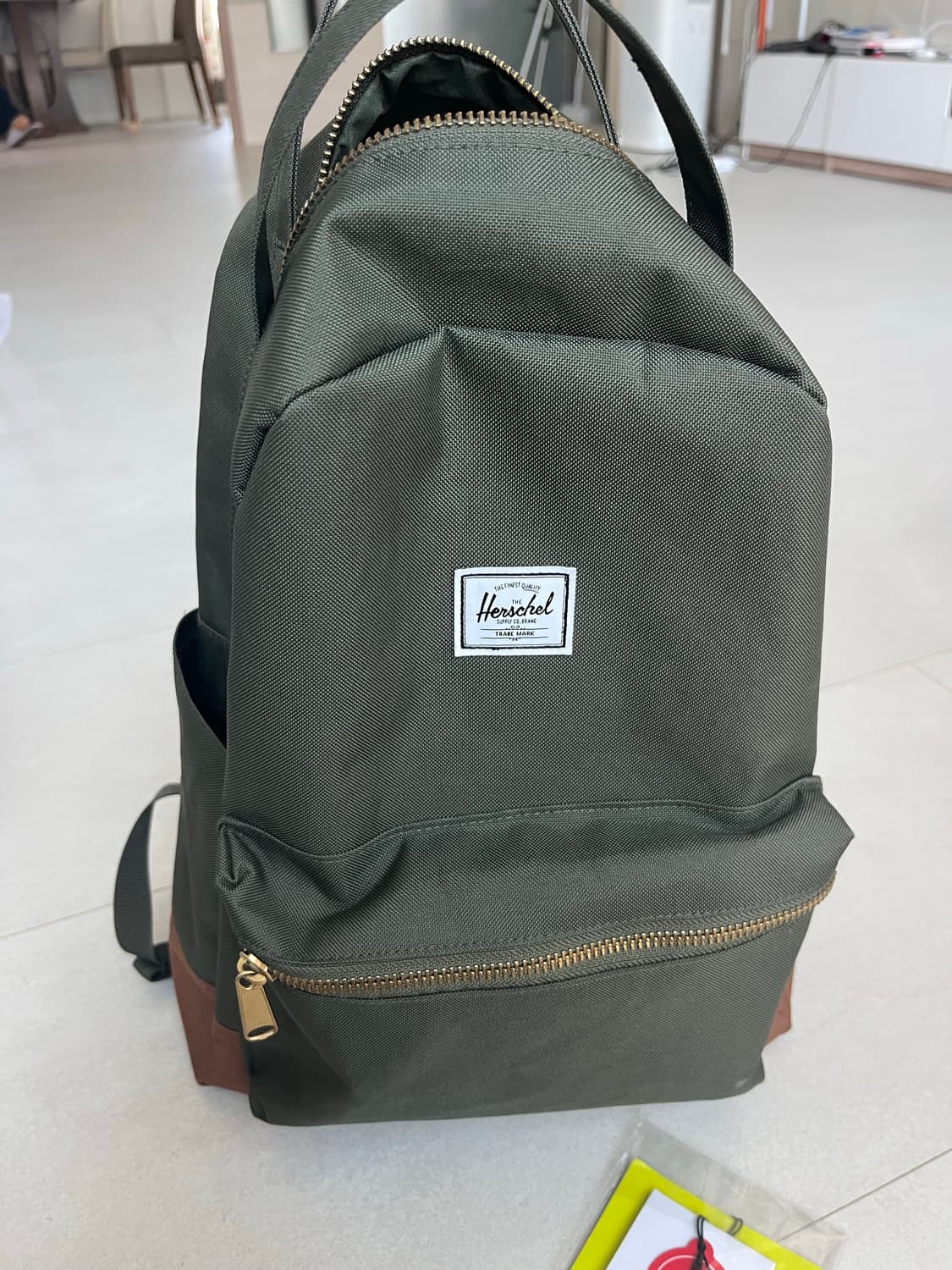 허쉘(Herschel)백팩 카키 상품이미지3