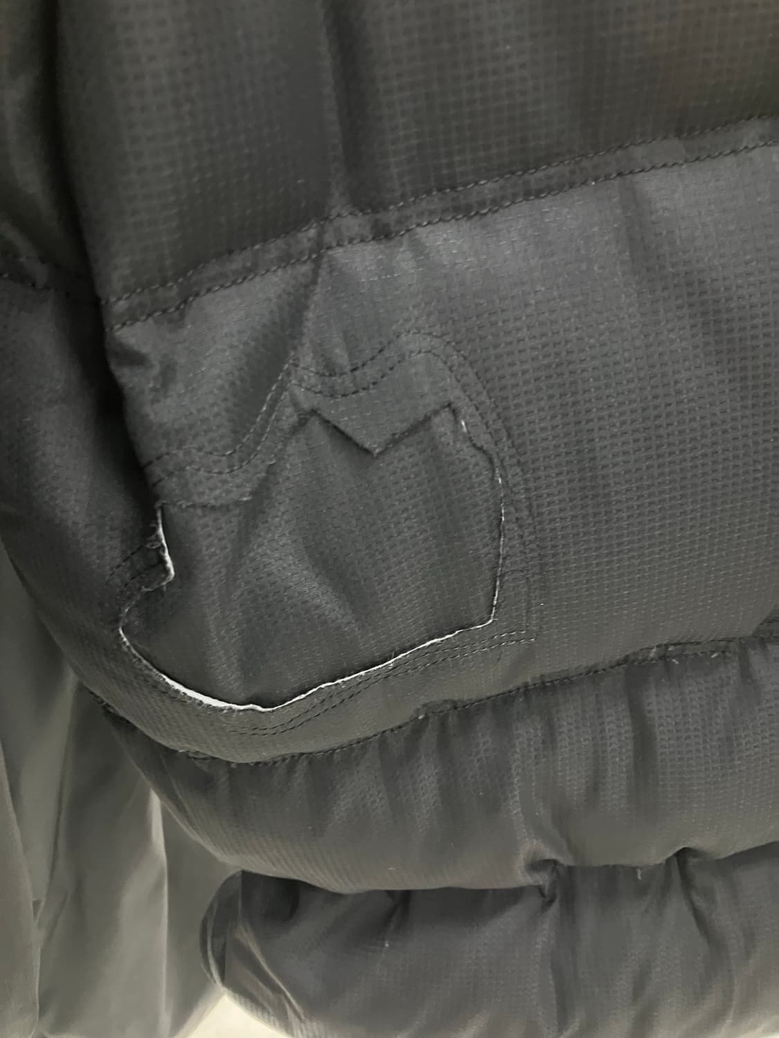 아더 에러 로고 다운 패딩 자켓 상품이미지6