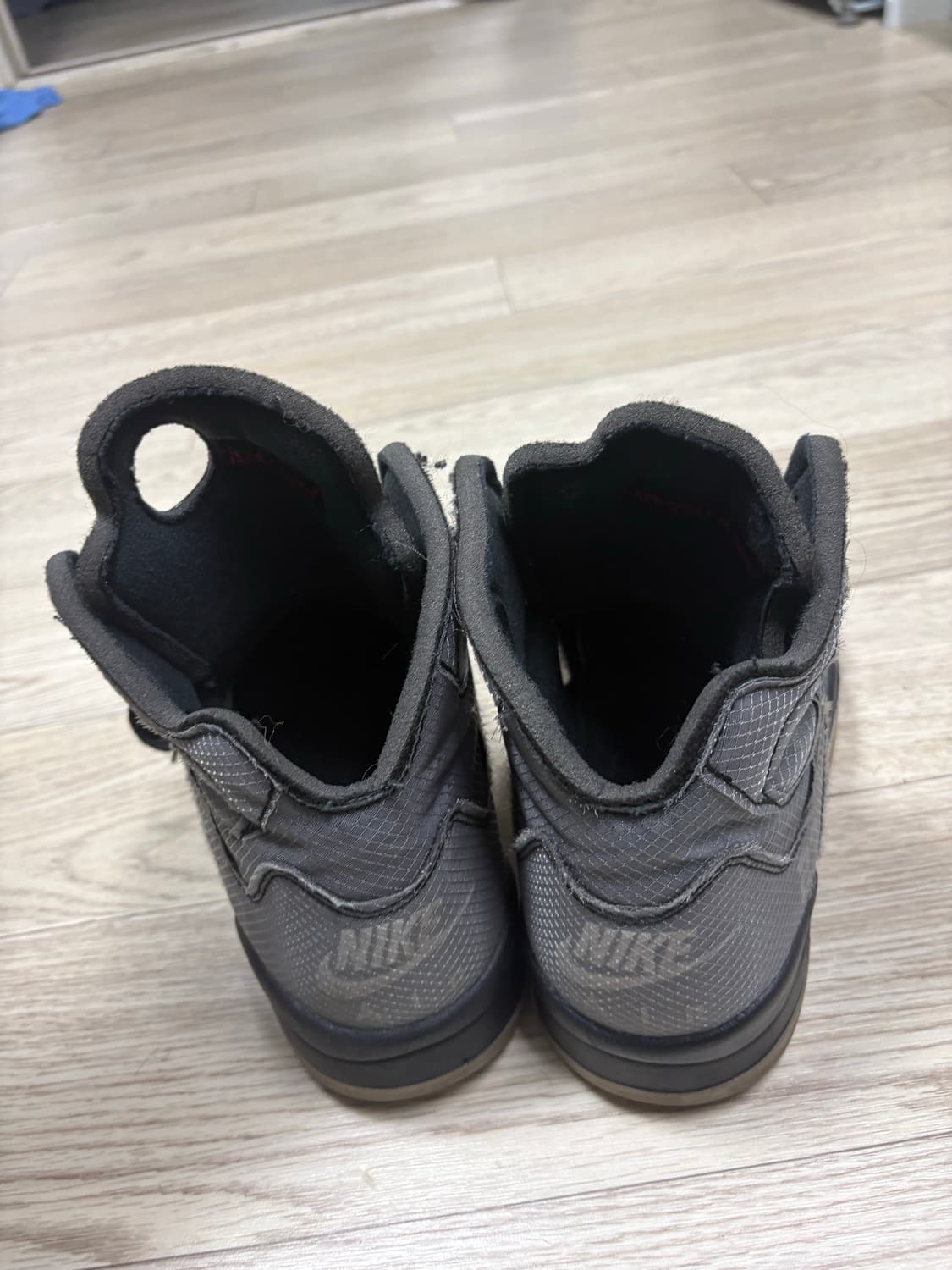 오프화이트 조던5 블랙 모슬린 상품이미지3