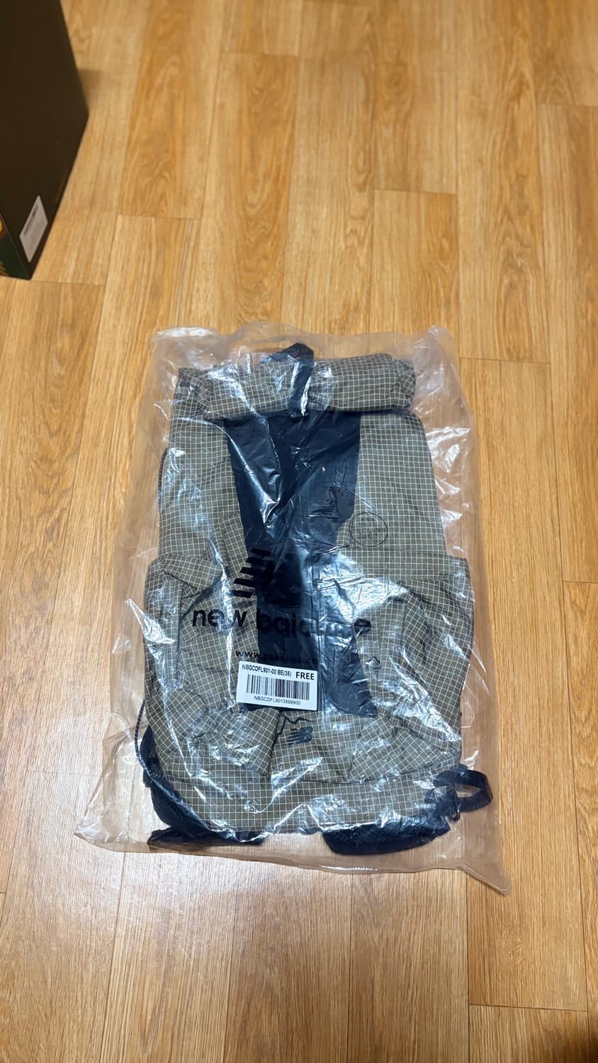 새상품) 케일 콜라보 NBGC0FL901 배낭 15리터 상품이미지5