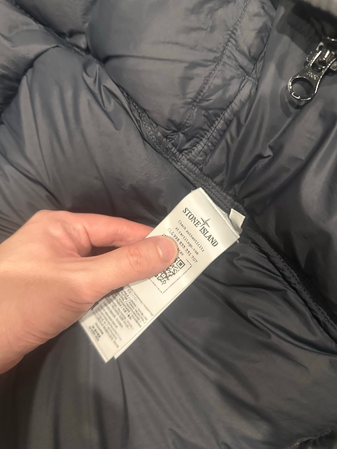 21fw 스톤아일랜드 나일론메탈 패딩 M 상품이미지3
