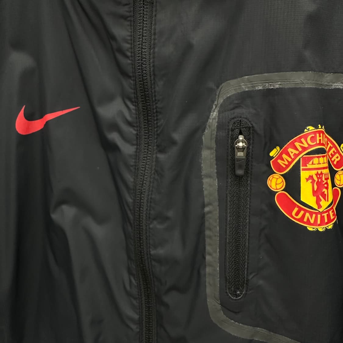 90 나이키 맨체스터 유나이티드 남자 바람막이 자켓 상품이미지6