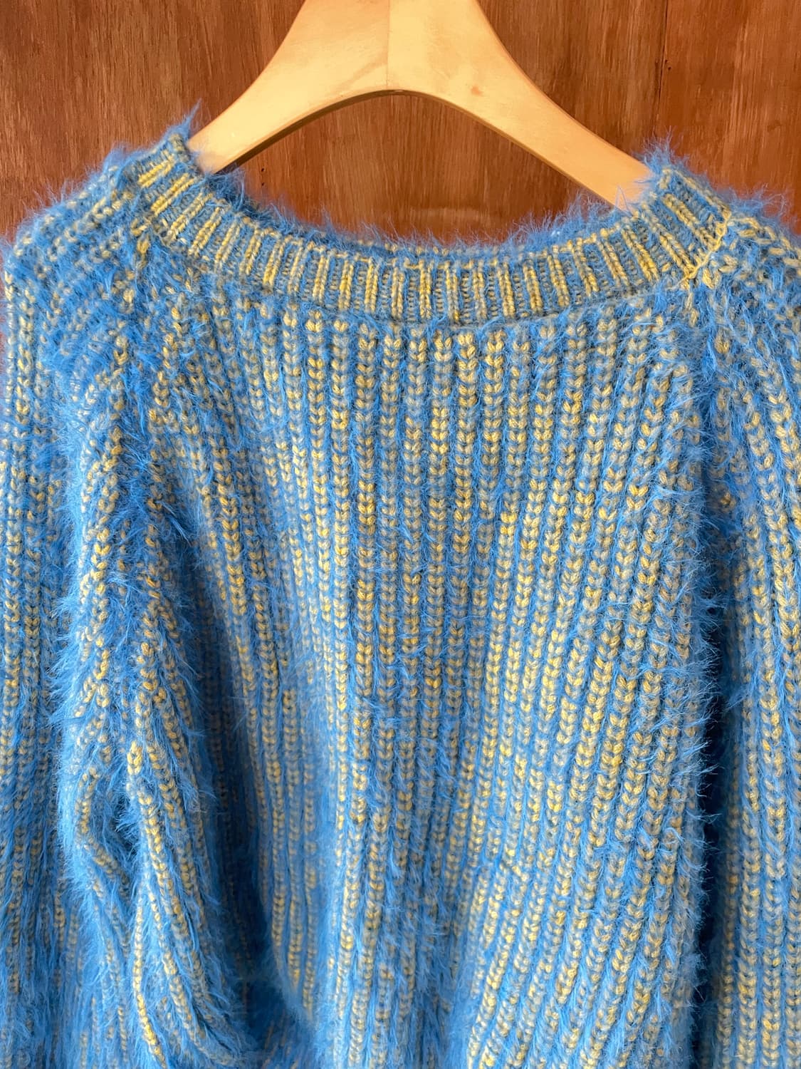 Yellow blue ribbed fuzzy knit 상품이미지4