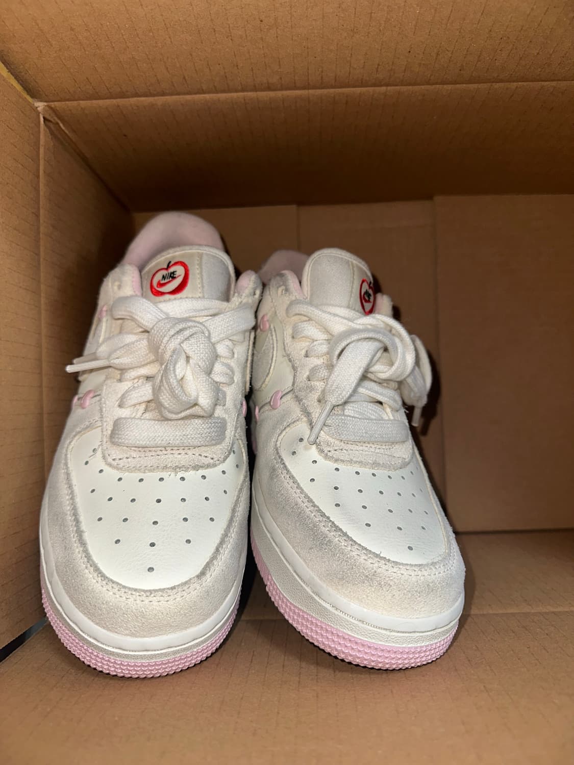(240)나이키 에어포스 1 로우 밸런타인데이 세일 핑크 폼  상품이미지4