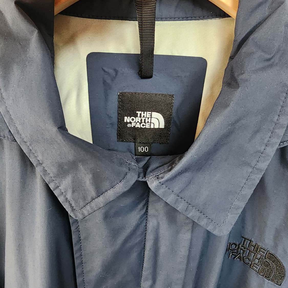 노스페이스 네이비 후드 바람막이 자켓 상품이미지2