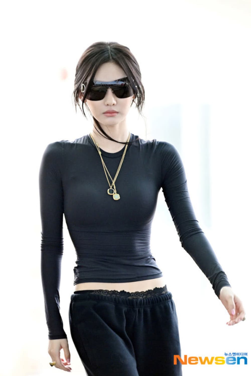 에스파 닝닝 스킴스 롱슬리브 xs 상품이미지1