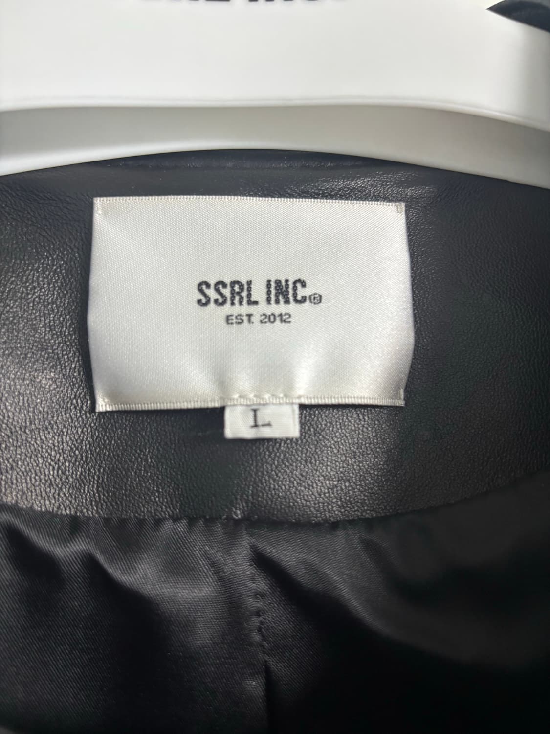 SSRL 에스에스알엘 램스킨 양가죽 논카라 라이더 주우재 자켓 상품이미지3