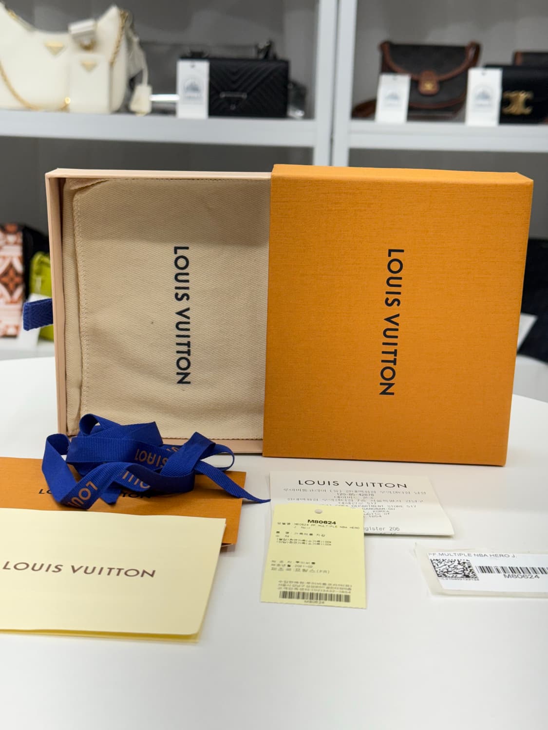 [OS] 루이비통 한정판 NBA 멀티플월릿 반지갑 상품이미지8