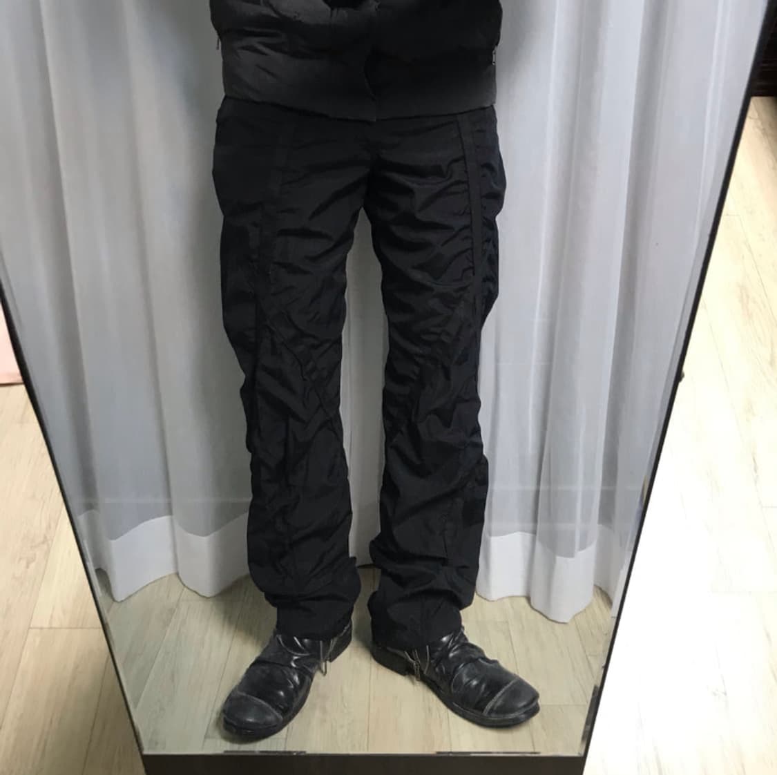 18aw 이세이미야케 나일론 본디지 팬츠 상품이미지1
