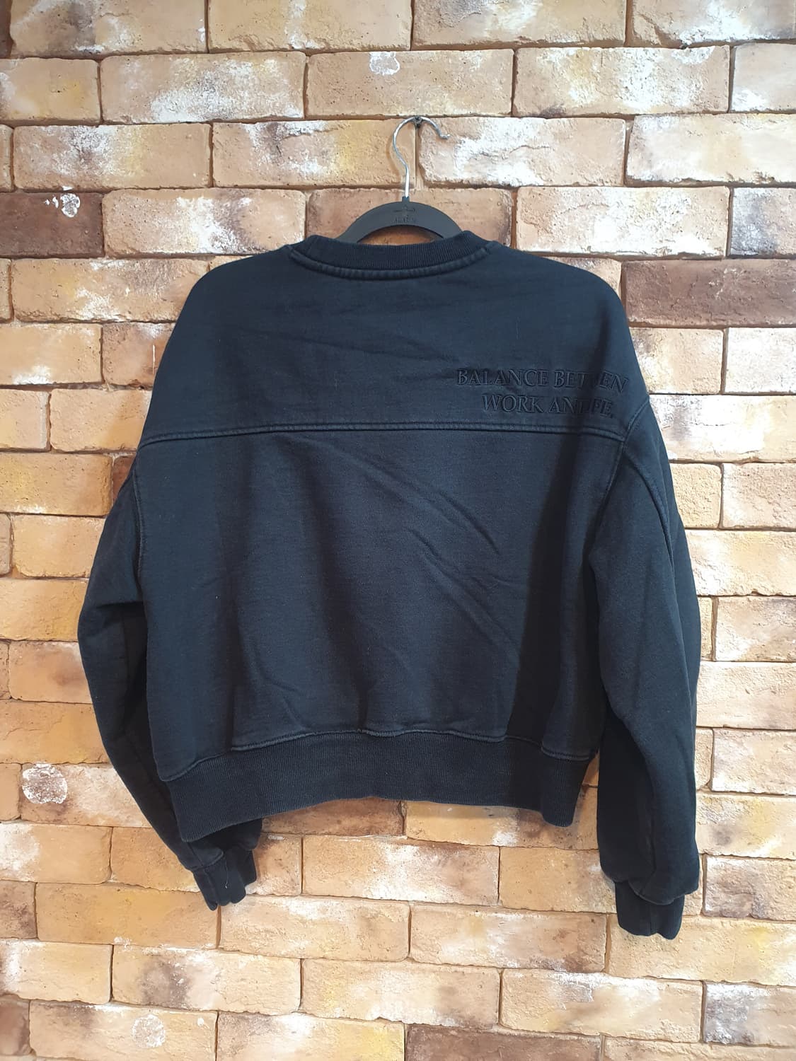 라이프워크 크롭 맨투맨 상품이미지2