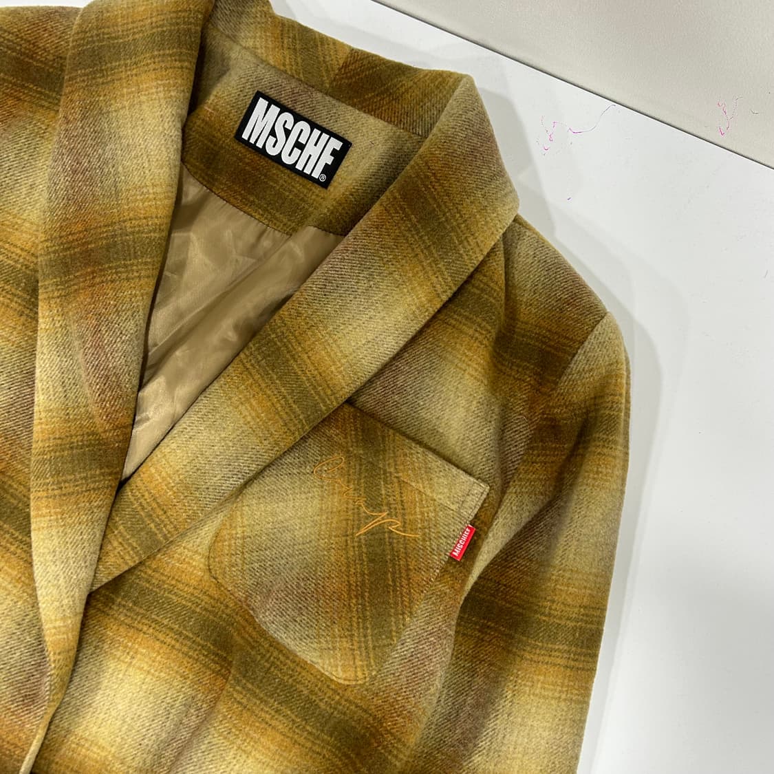 Mischief 미스치프 옐로우 체크 울 맥시 로브 코트  상품이미지4