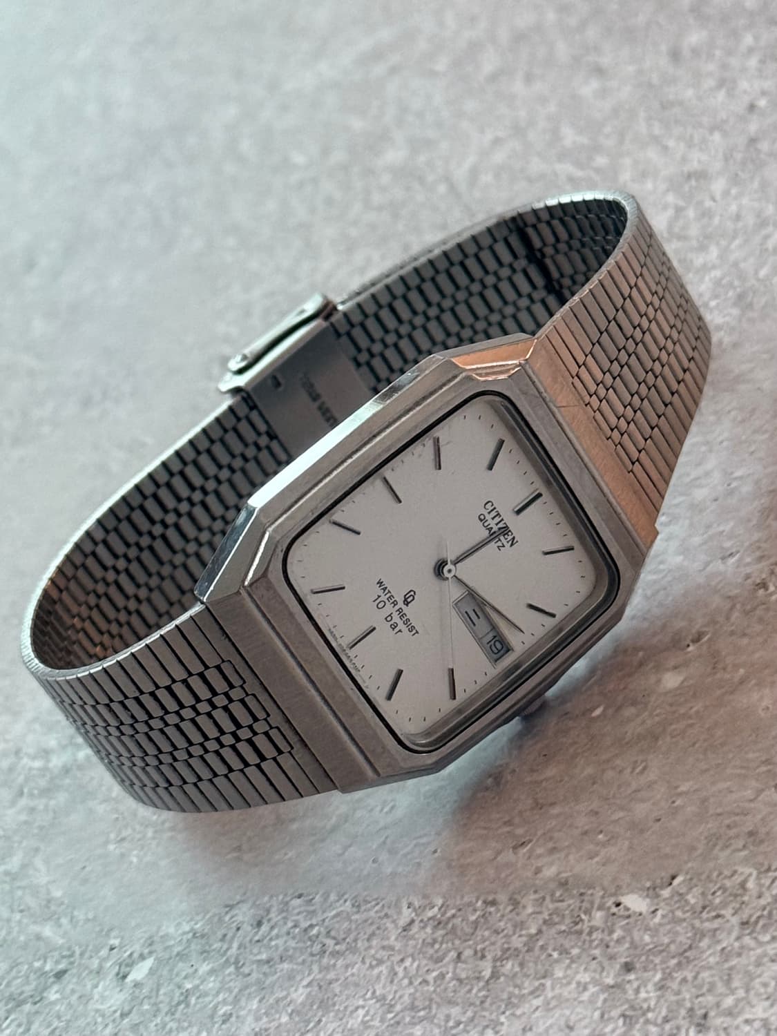 Citizen 시티즌 Square Day-Date 10bar 상품이미지4
