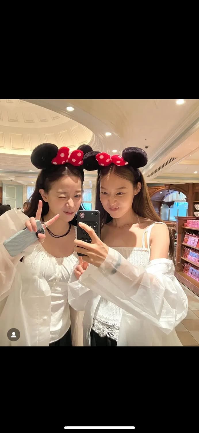 브랜디멜빌 블레어 코튼 러플 탑 블라우스 이나은 상품이미지1