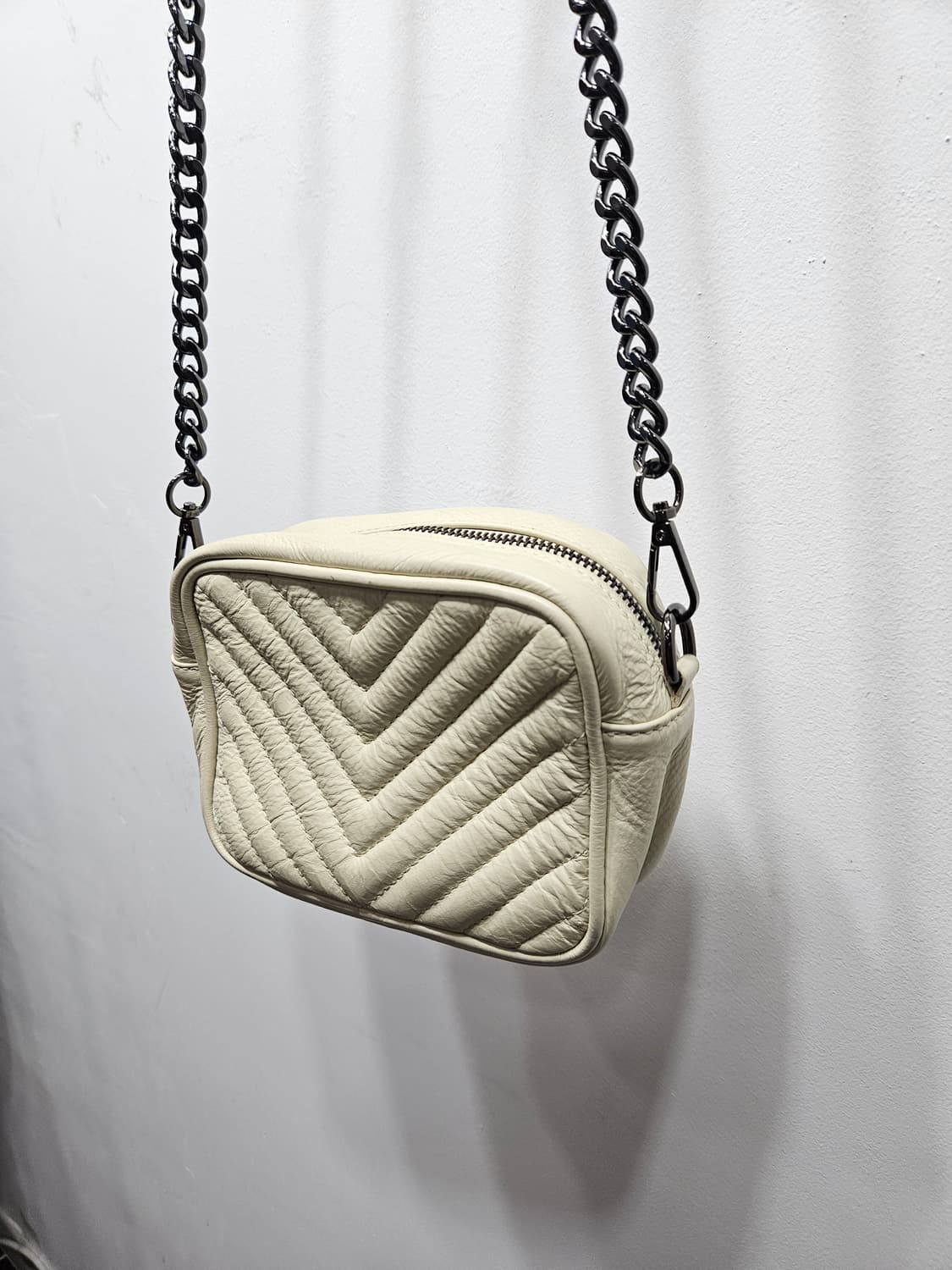 피엔느(pienne) 퀼팅 체인 크로스백 made in Italy  상품이미지5