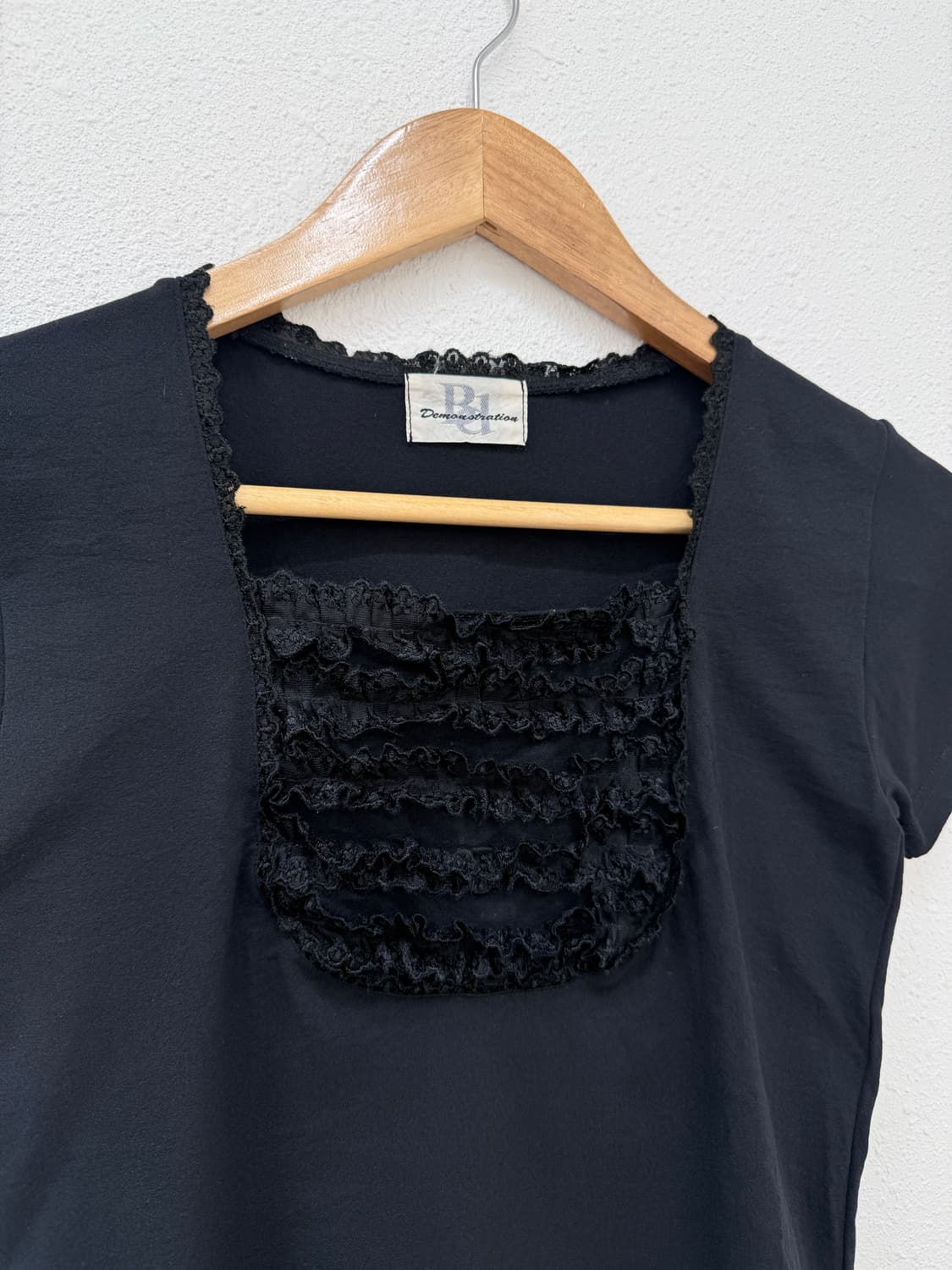 빈티지 블랙 프릴 레이스 반팔 티셔츠 상품이미지3