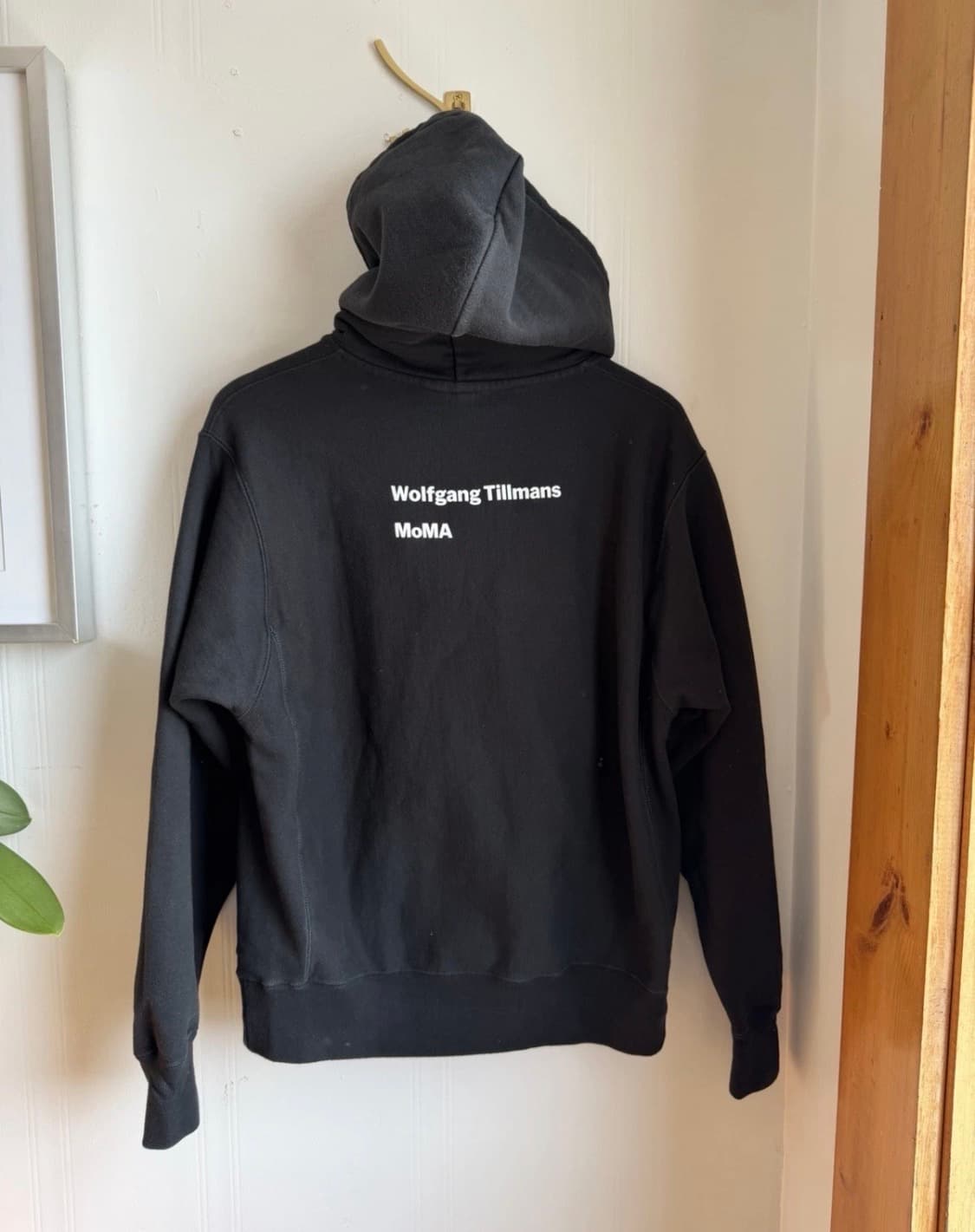Wolfgang tillmans MOMA goods hoodie 상품이미지2