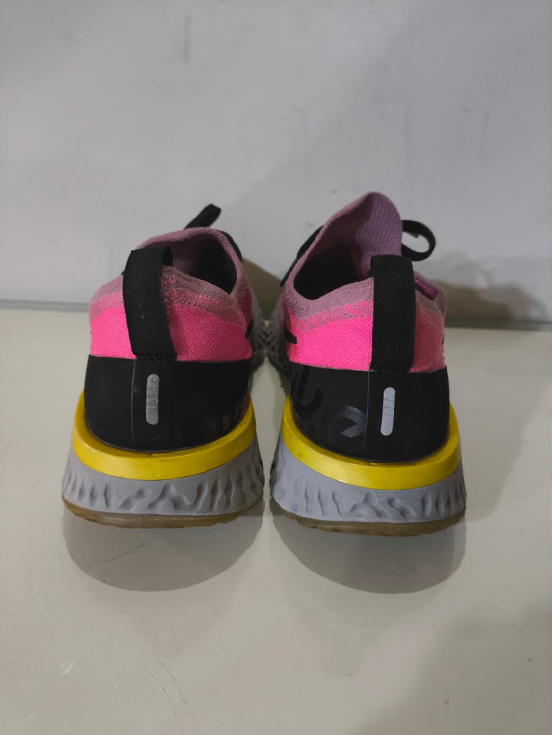 260mm 나이키 에픽 리액트 플라이니트 런닝화  상품이미지8