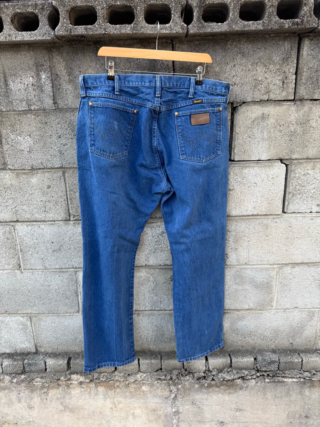 90s 랭글러 빈티지 13mwz 워싱 카우보이컷 부츠컷 데님 팬츠 상품이미지4