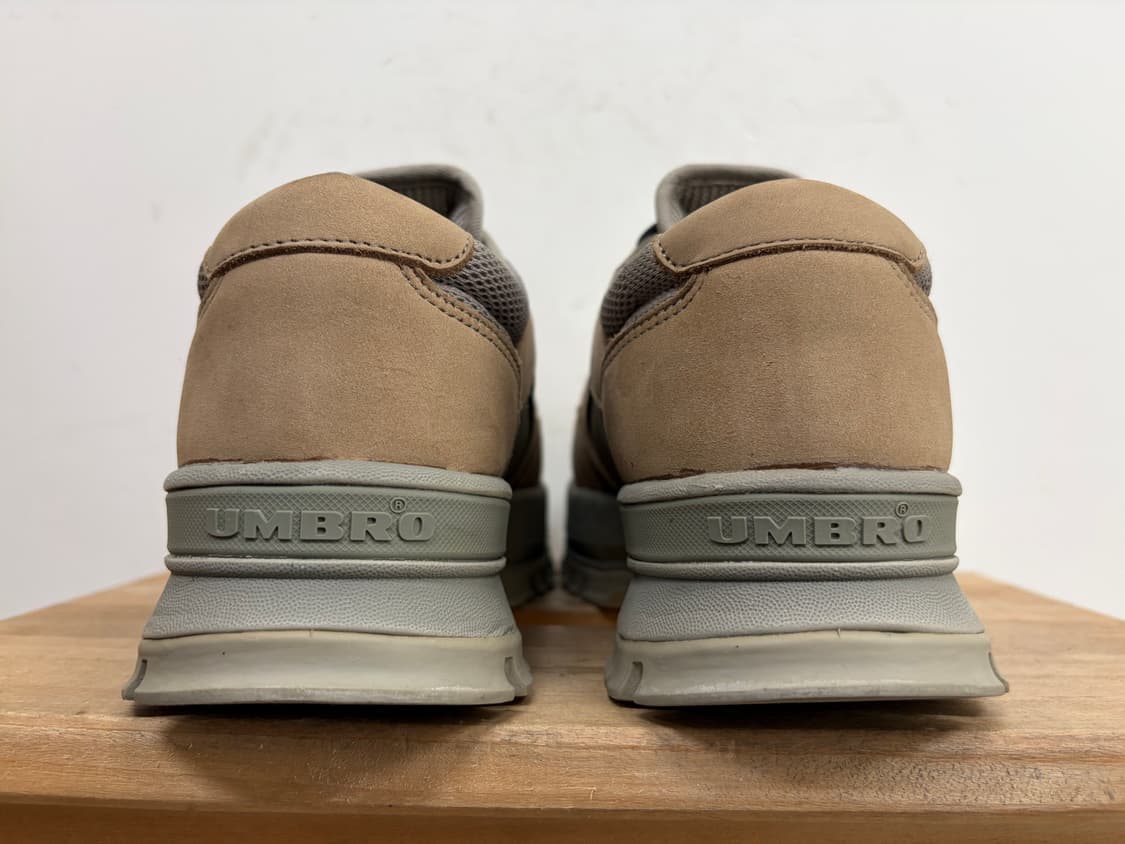 엄브로 운동화 250 상품이미지6