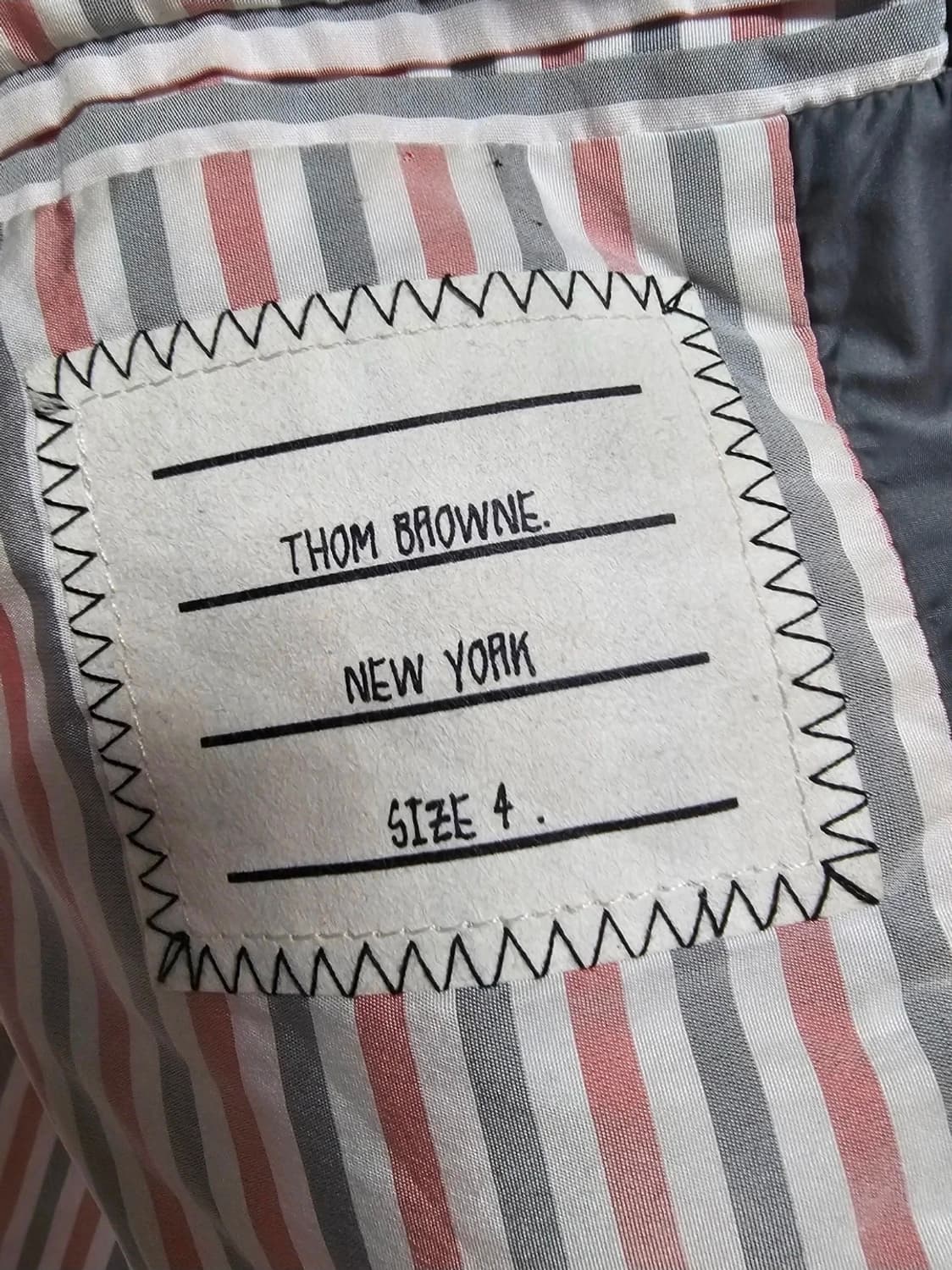 톰브라운 24SS 그레이 매트 사선 후드패딩(4/105/정품) 상품이미지6