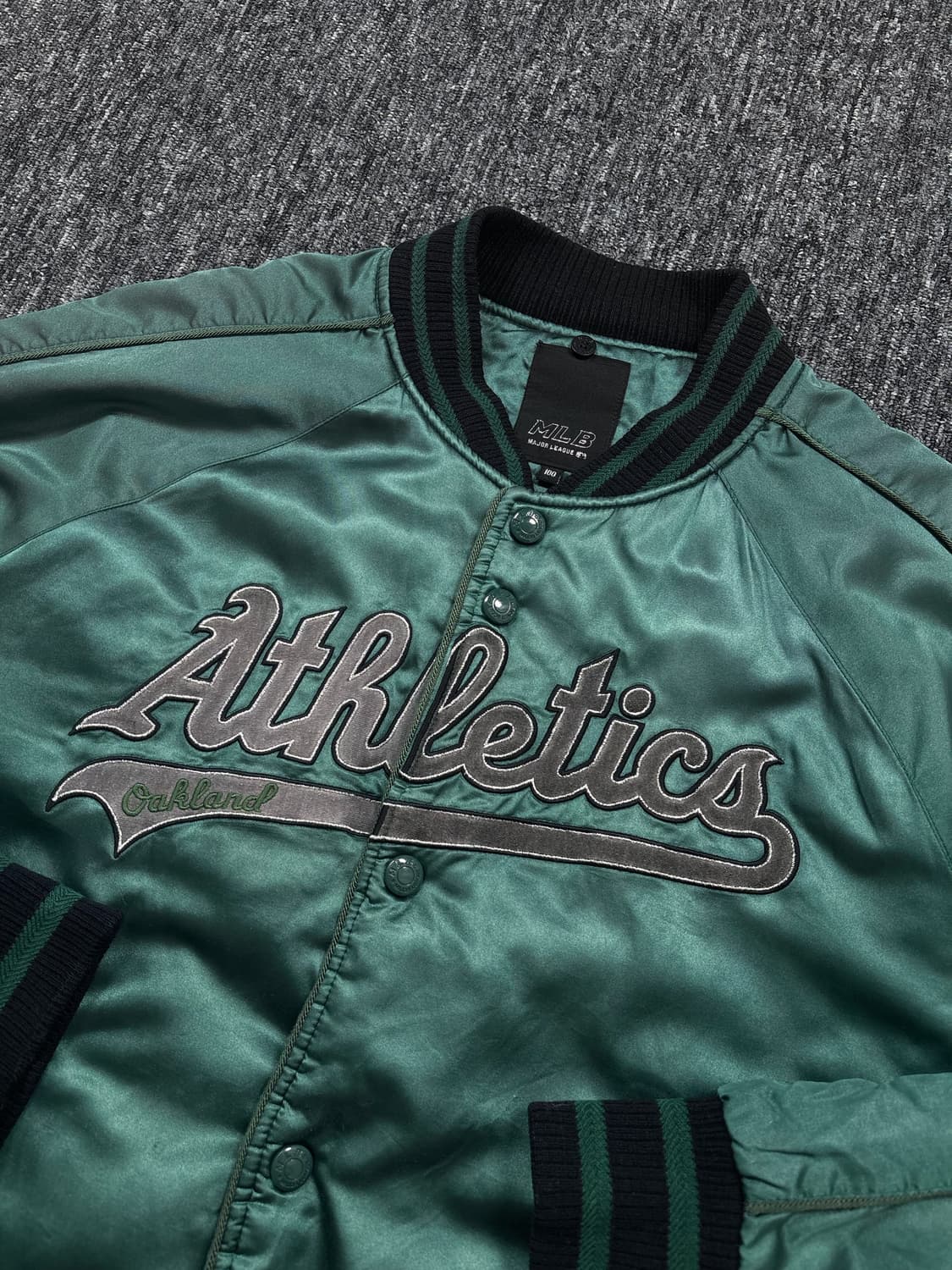 엠엘비 애틀레틱스 바시티 자켓 상품이미지5