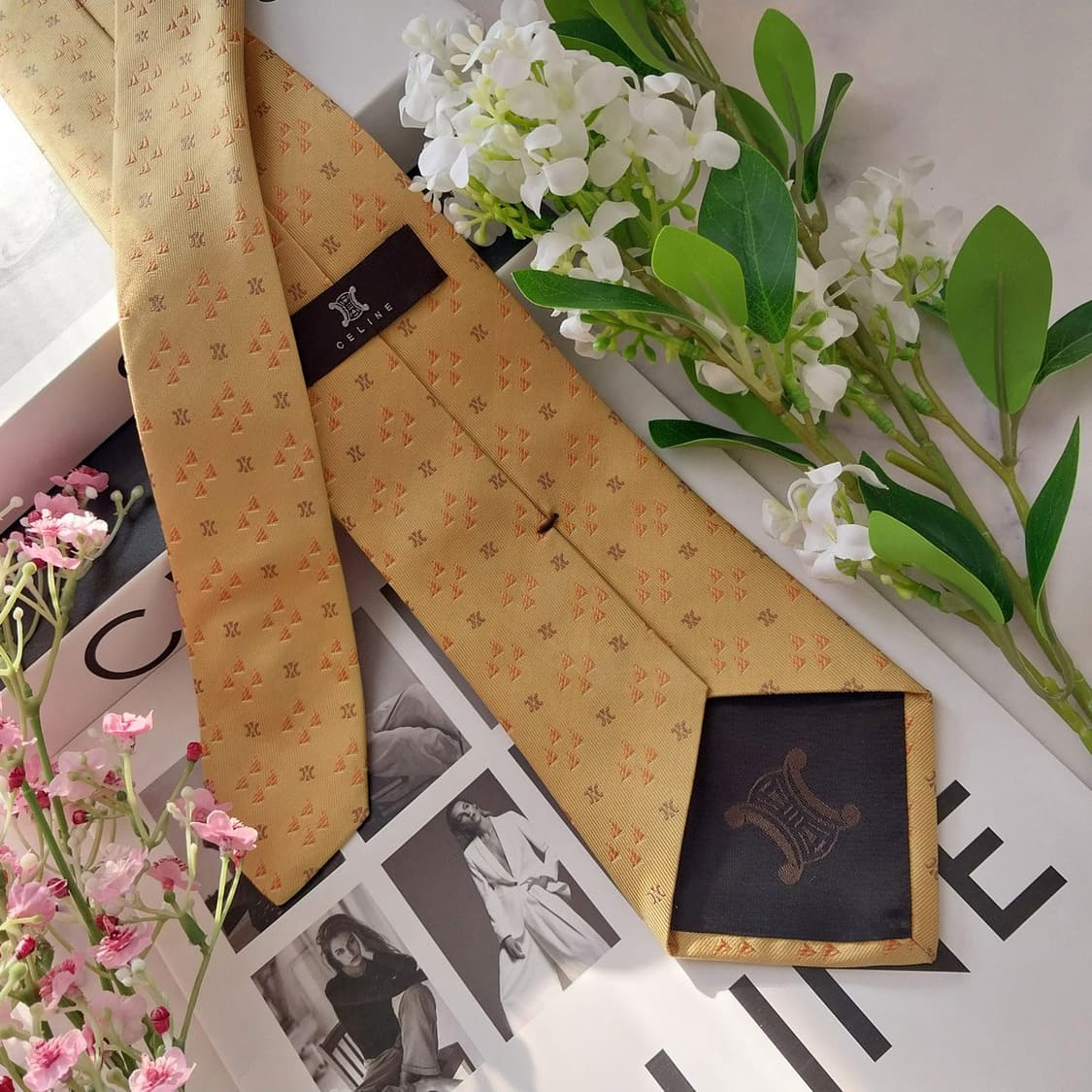 셀린느 실크 옐로우 트리오페&요트 넥타이 9.1cm A+등급 K1556
 상품이미지6