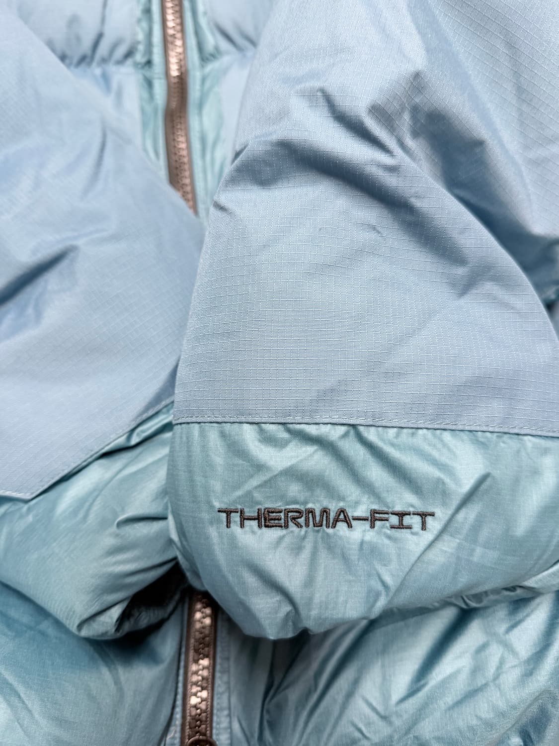 나이키 패딩 판매합니다. 상품이미지4