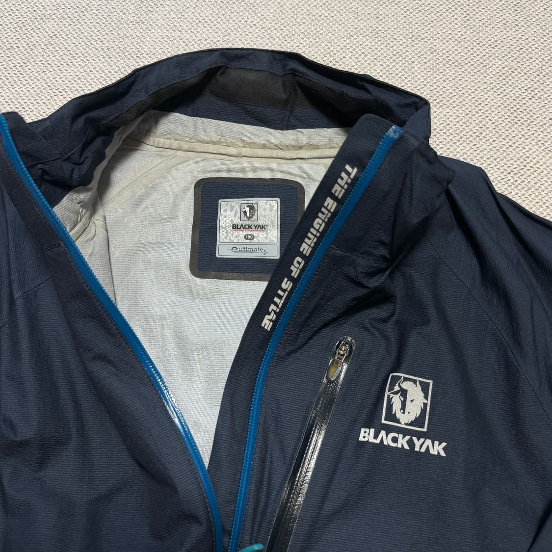 블랙야크 경량 바람막이 자켓 상품이미지2