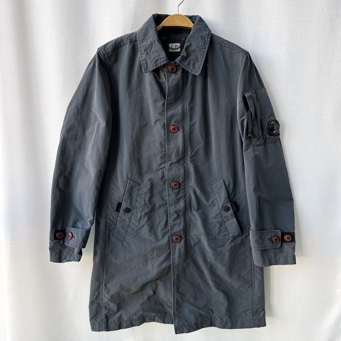 CP컴퍼니 렌즈 포켓 맥코트 그레이 95 상품이미지1