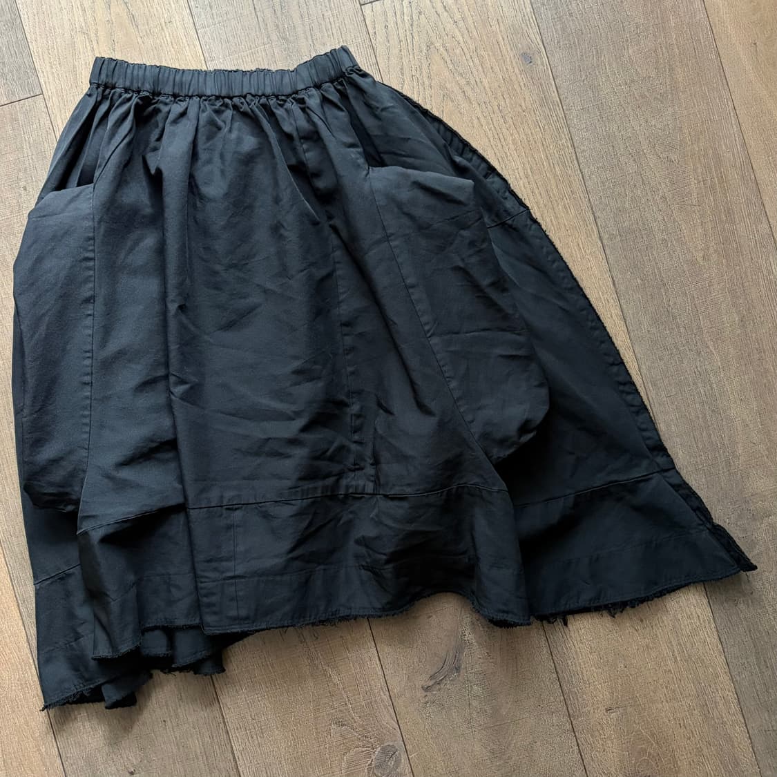 Transformed Hole Detail Volume Skirt 상품이미지5