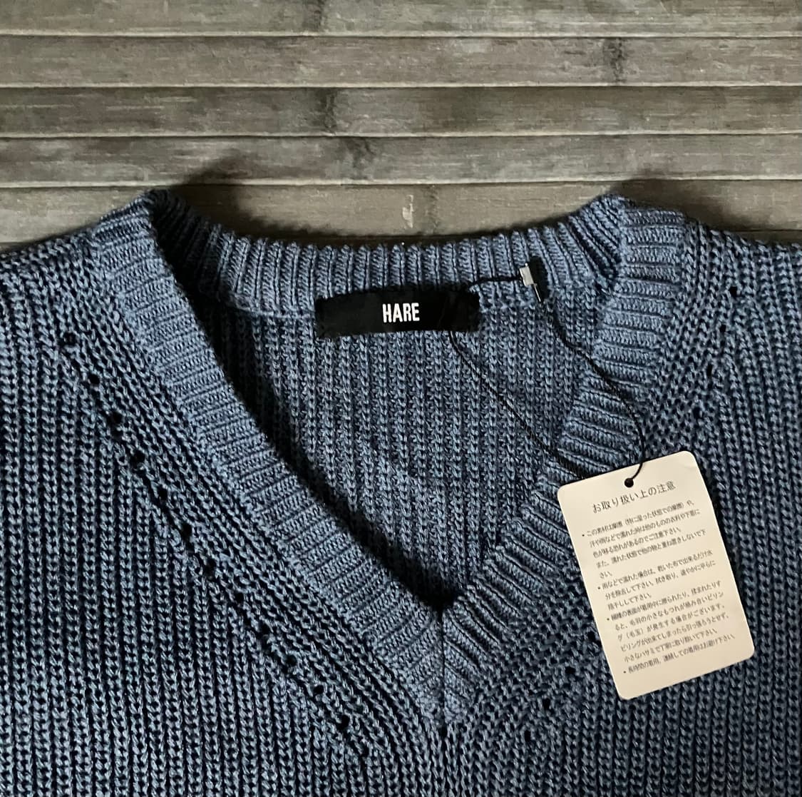 Blue loose v-neck knit vest 상품이미지3