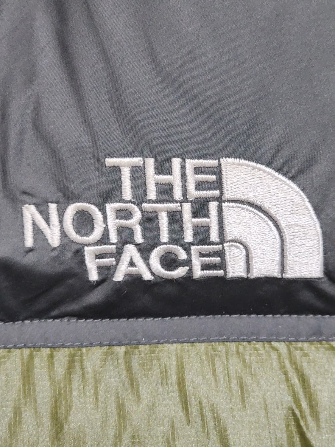 (90) 노스페이스 눕시 패딩조끼 투톤 700 다운 베스트  상품이미지4