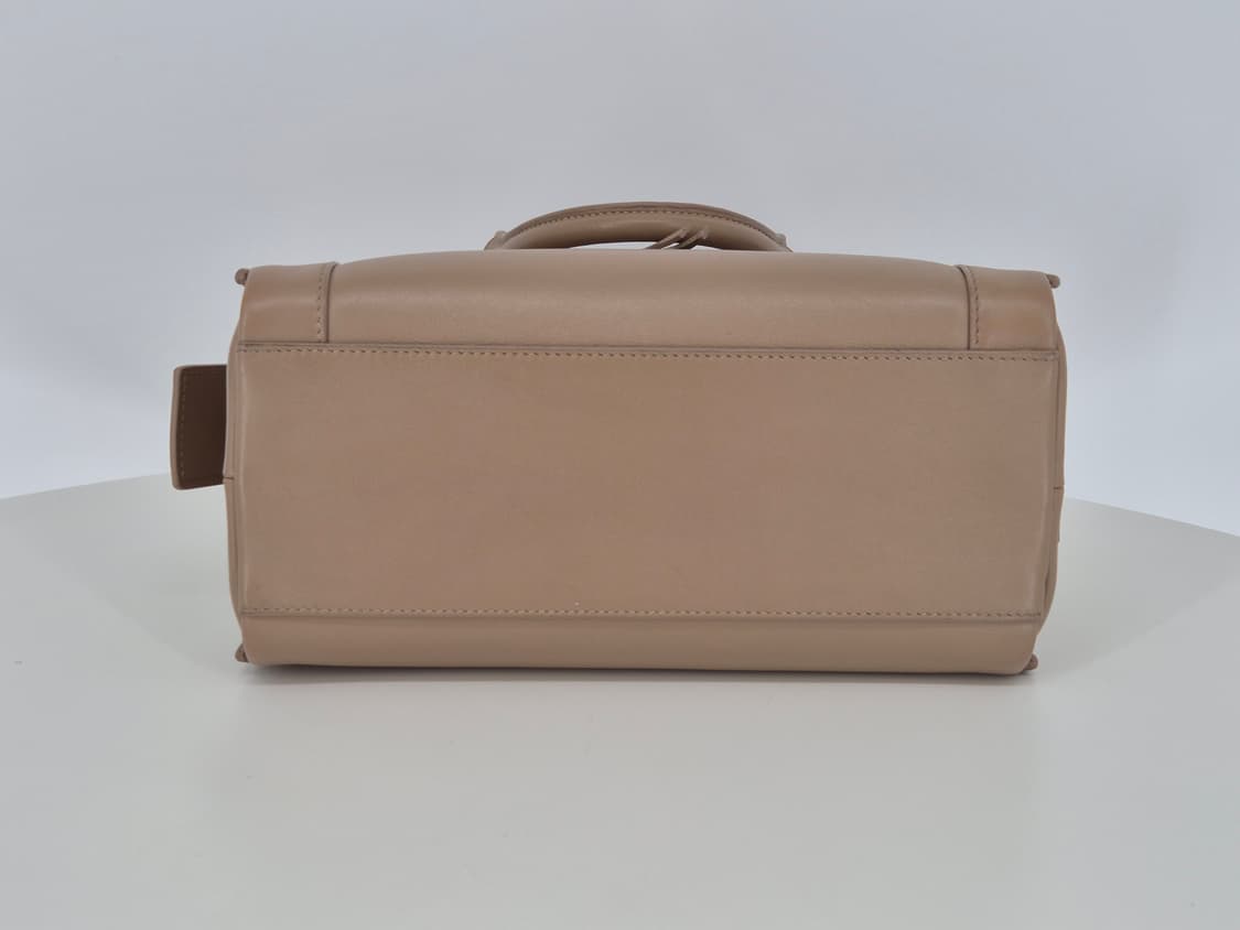 생로랑 이스트사이드 스몰백 상품이미지4