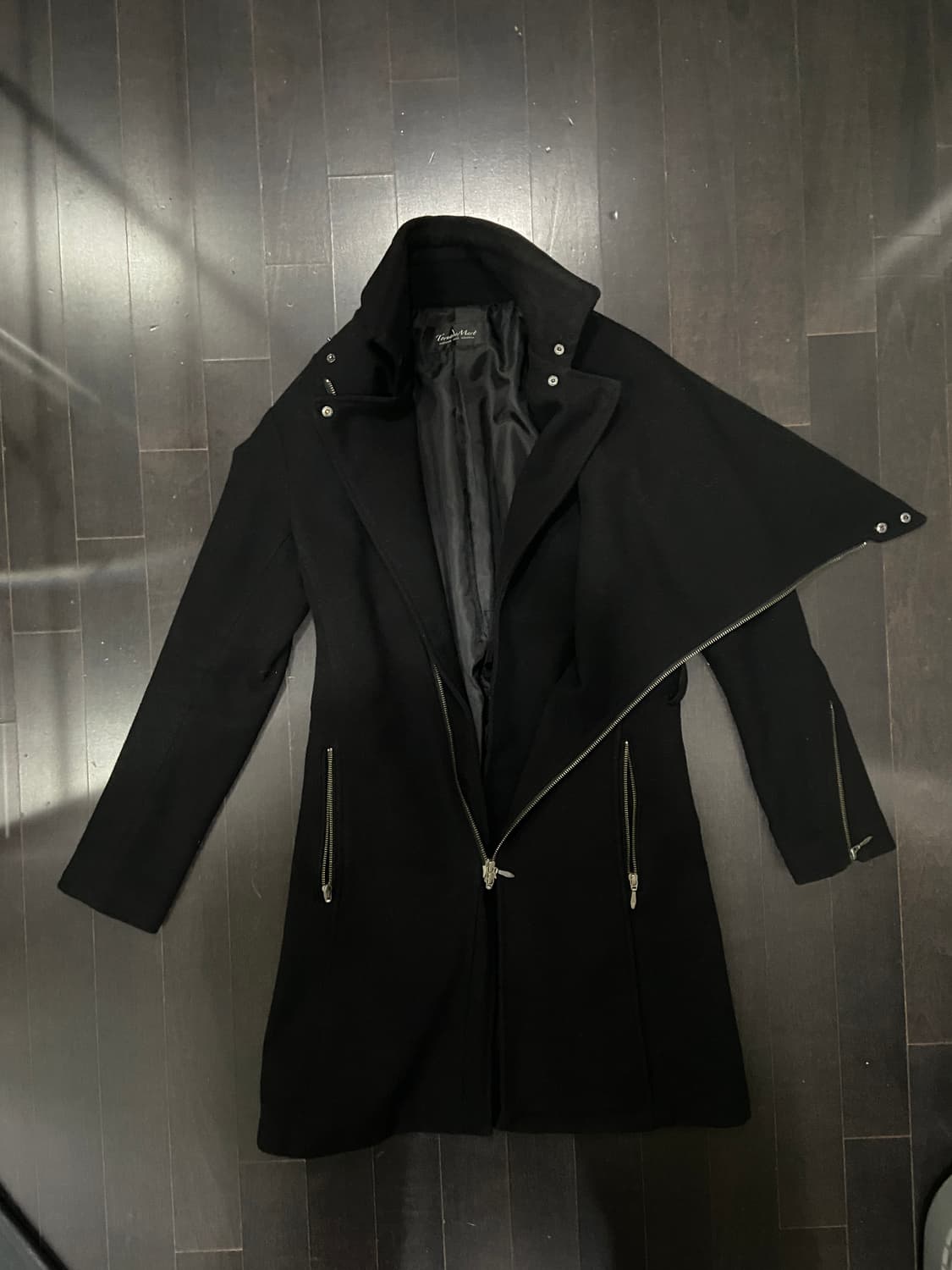 tornado mart 사선지퍼 숏코트 상품이미지4