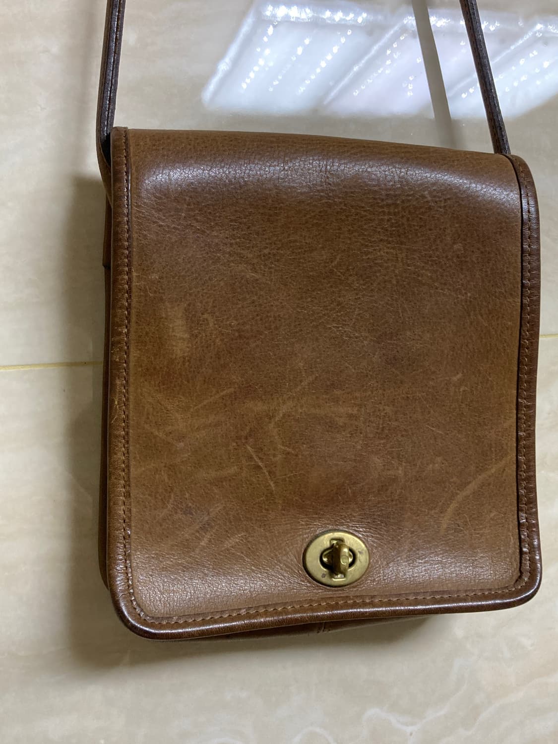 올드코치 숄더백 상품이미지1