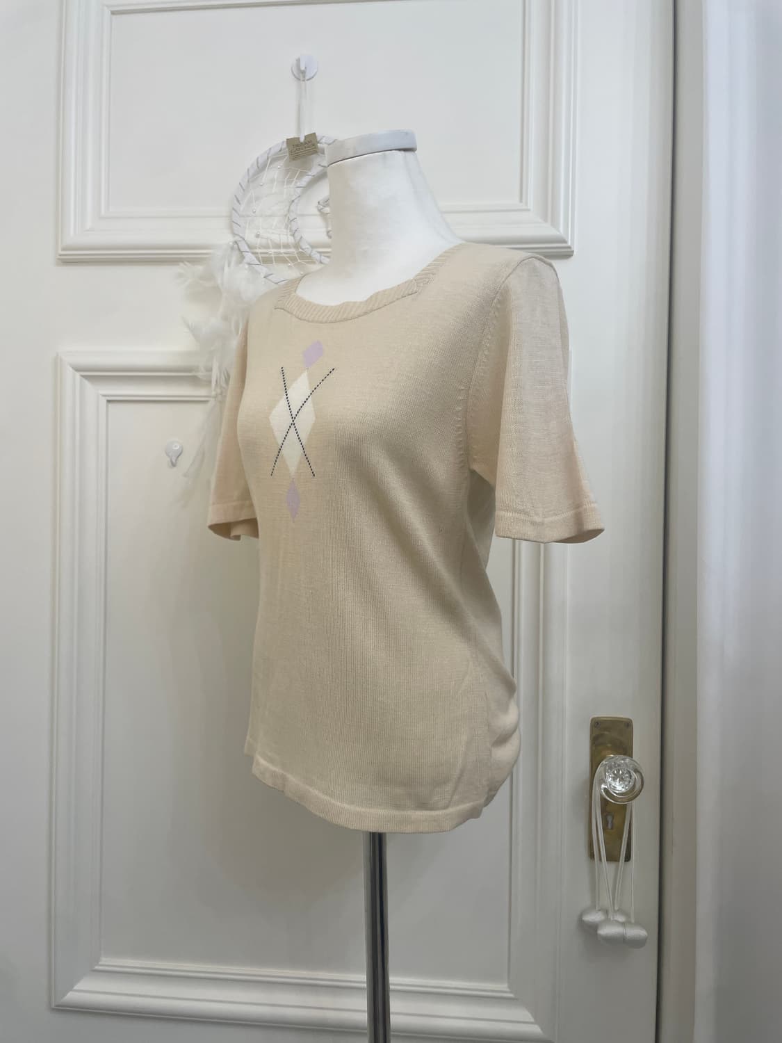 beige argyle point square-neck knit top 상품이미지2