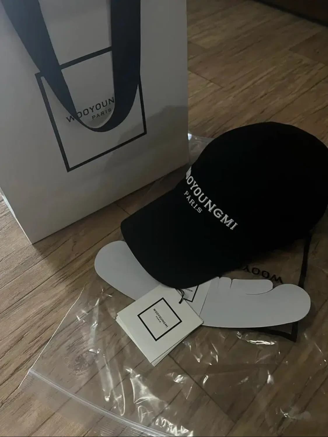 우영미 23ss 볼캡 상품이미지1