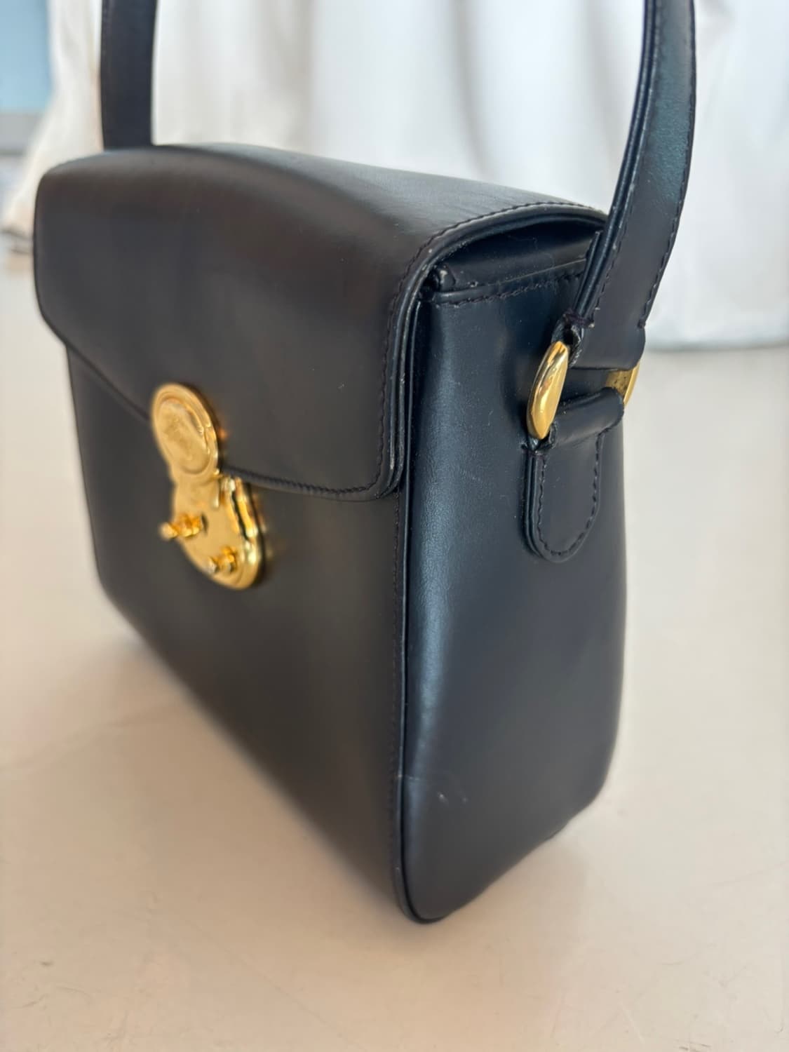 Burberry Leather Bag 상품이미지6